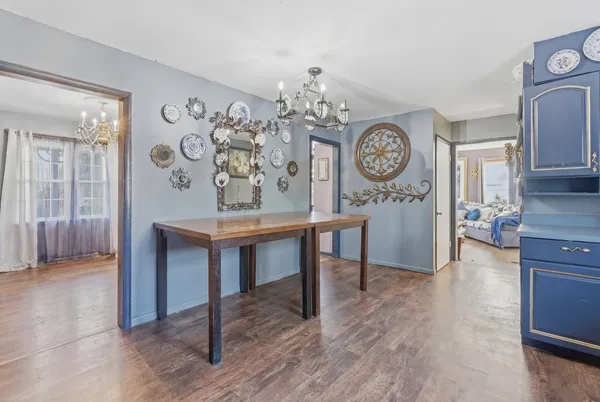 $344,900 | 732 North Fordham Avenue, Aurora, IL 60506