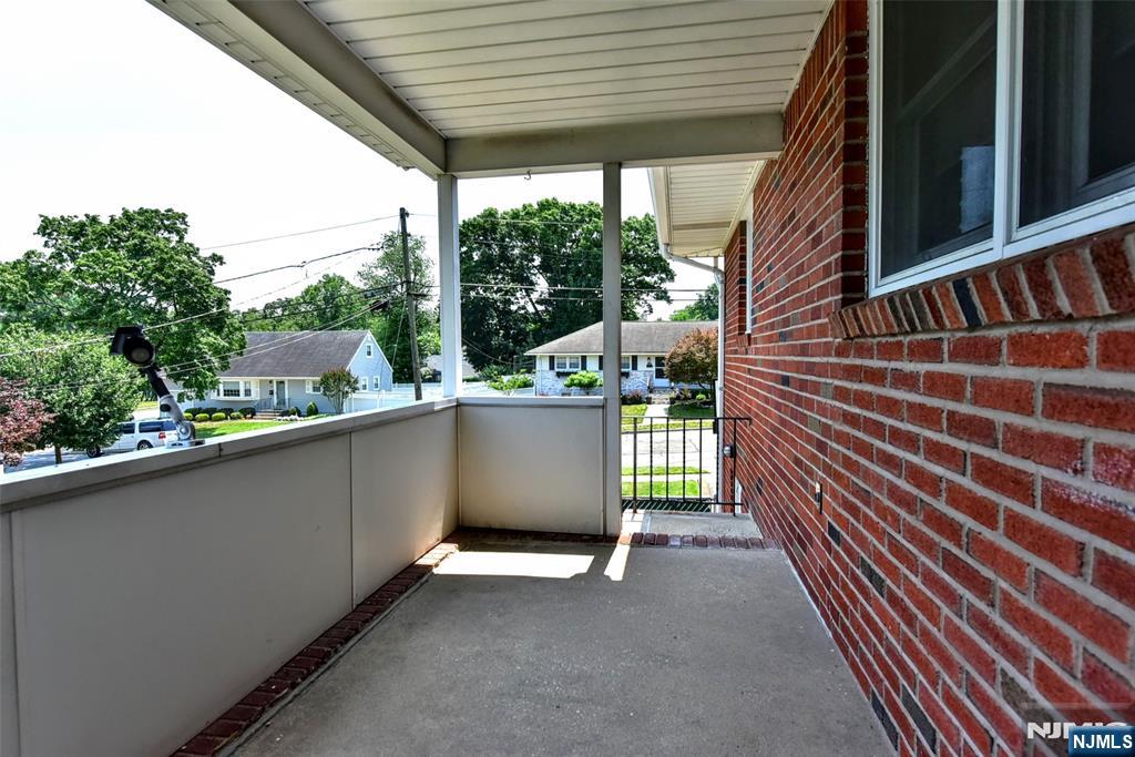 88 Spring Valley Road Oradell, NJ 07649 - Photo 18 of 19