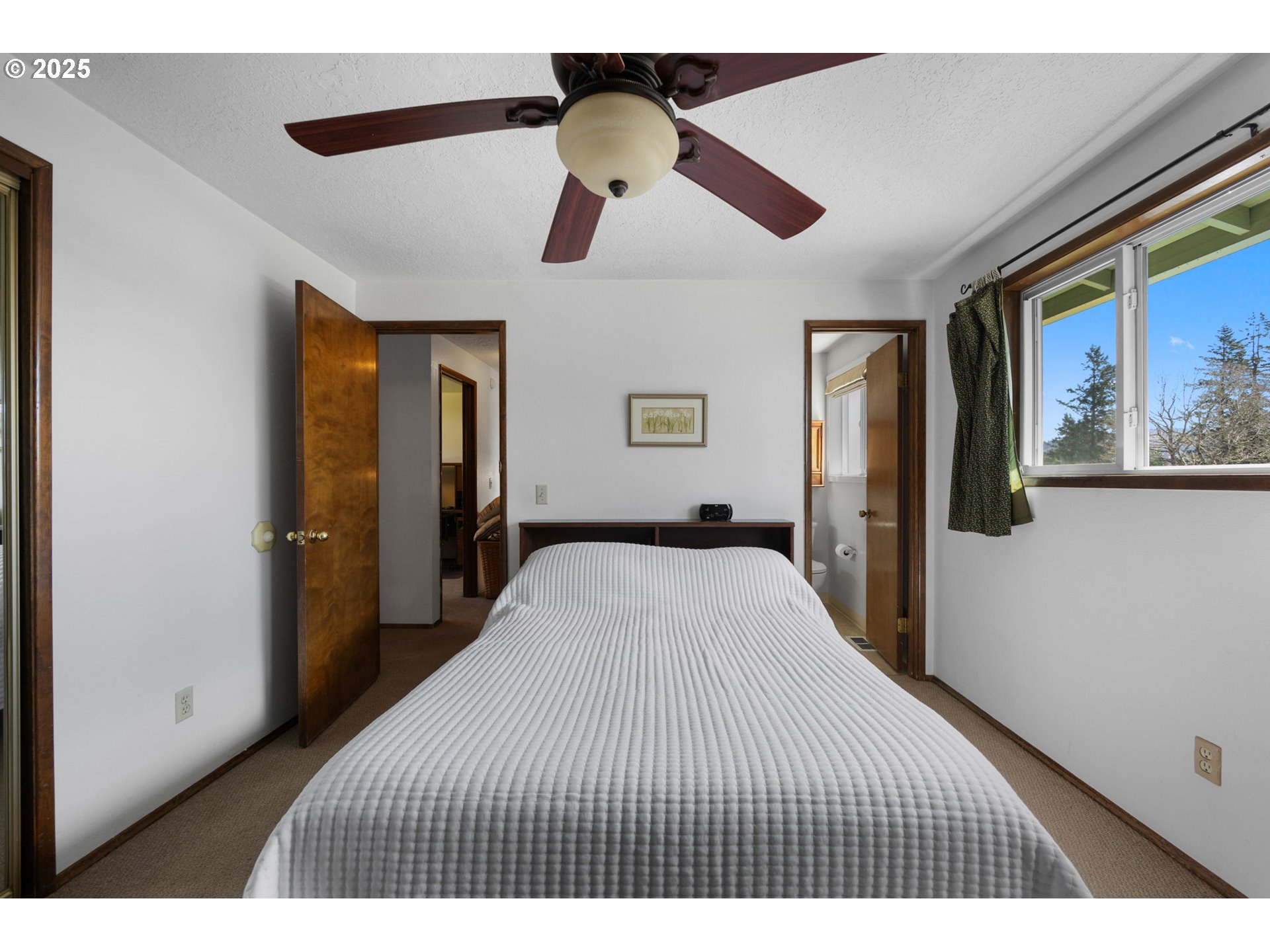 3597 Southwest 2nd Street Gresham, OR 97030 - Photo 17 of 48 Primary Bedroom