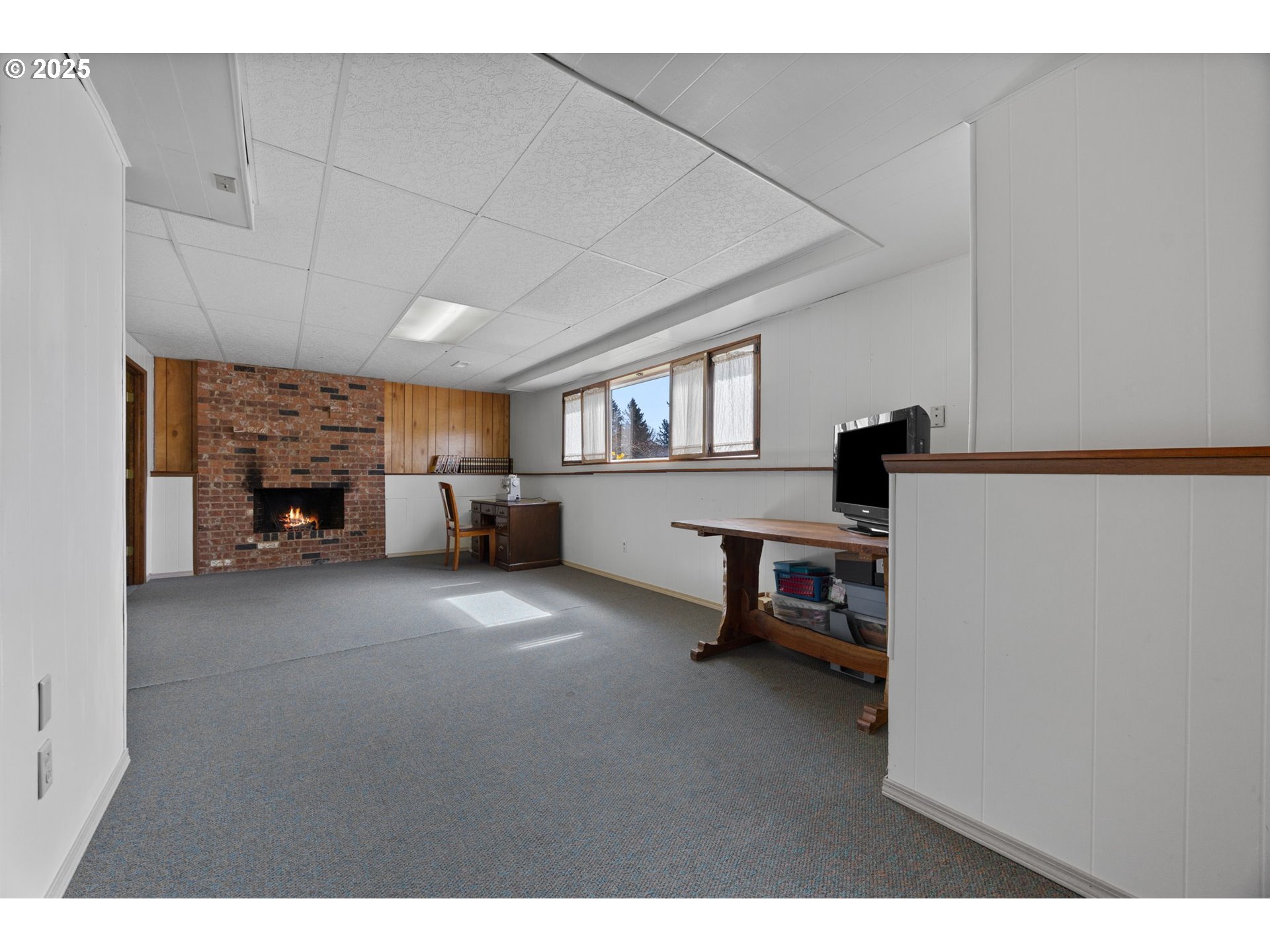 3597 Southwest 2nd Street Gresham, OR 97030 - Photo 29 of 48 Family Room
