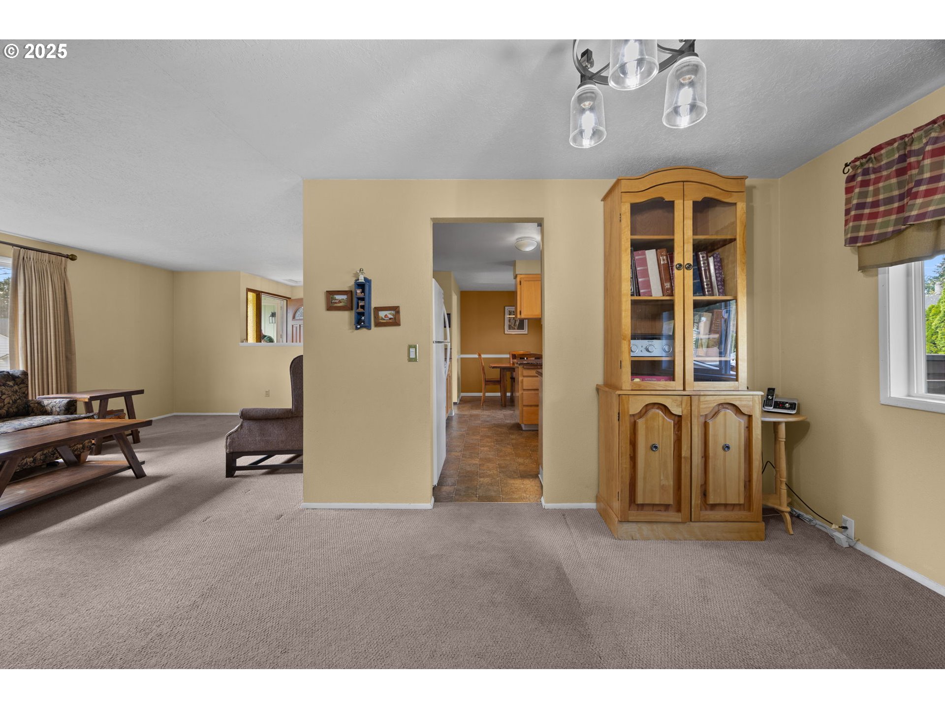 3597 Southwest 2nd Street Gresham, OR 97030 - Photo 10 of 48 Dining Room