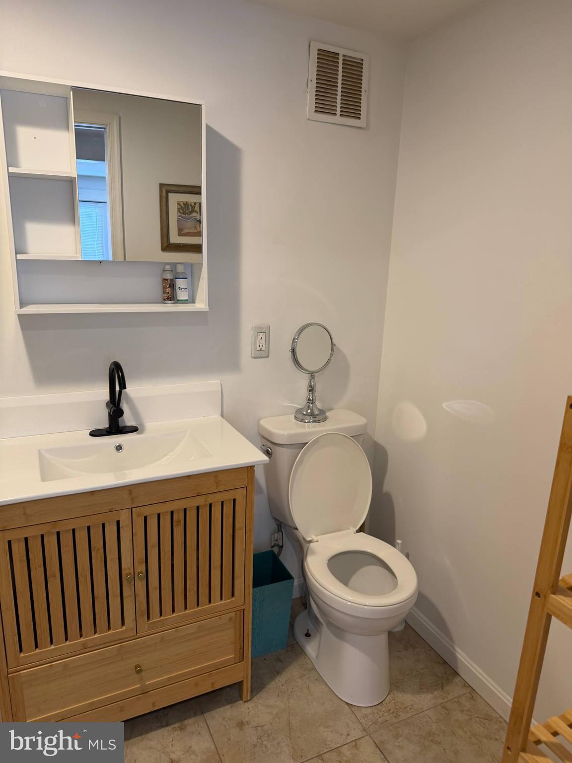 9300 Colesville Road Silver Spring, MD 20901 - Photo 4 of 8