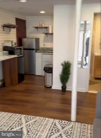 $1,200 | 9300 Colesville Road, Silver Spring, MD 20901