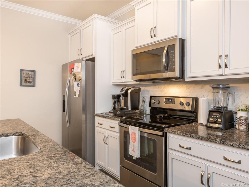 6133 Hawk View Road Waxhaw, NC 28173 - Photo 8 of 37 Gallery Image 8