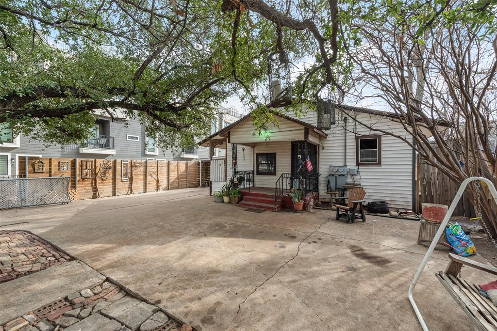 610 West 12th Street Dallas, TX 75208 - Photo 14 of 30