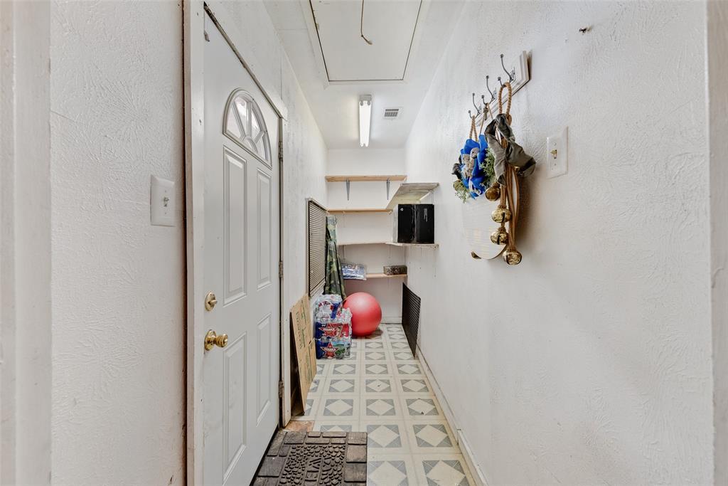 610 West 12th Street Dallas, TX 75208 - Photo 22 of 30