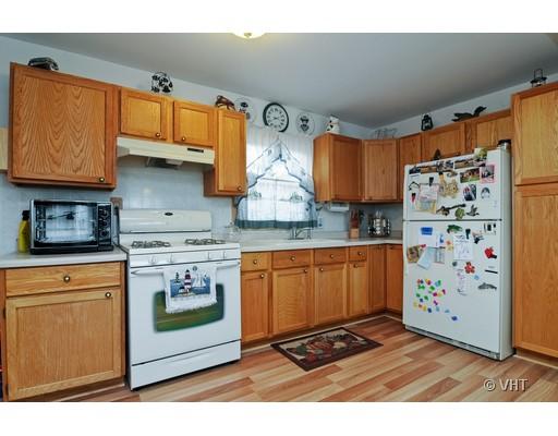 415 Kings Road Fox Lake, IL 60020 - Photo 3 of 10