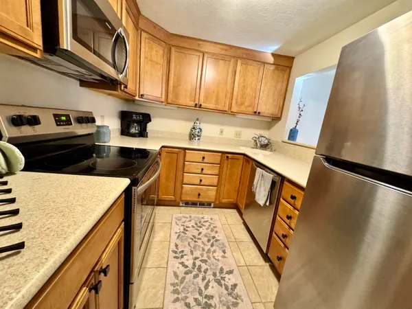 $499,000 | 5 Golf View, Unit A, Laconia, NH 03246