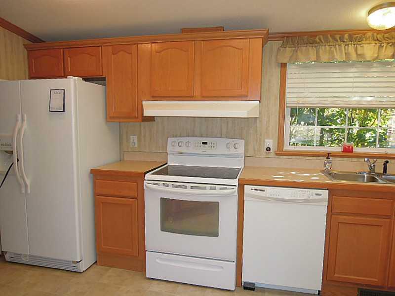 251 Ogren Road Caribou, ME 04736 - Photo 10 of 32 Kitchen.