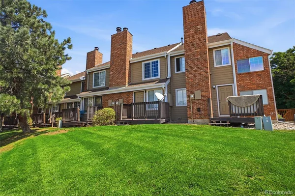 $299,500 | 2295 South Pitkin Way, Unit K, Aurora, CO 80013