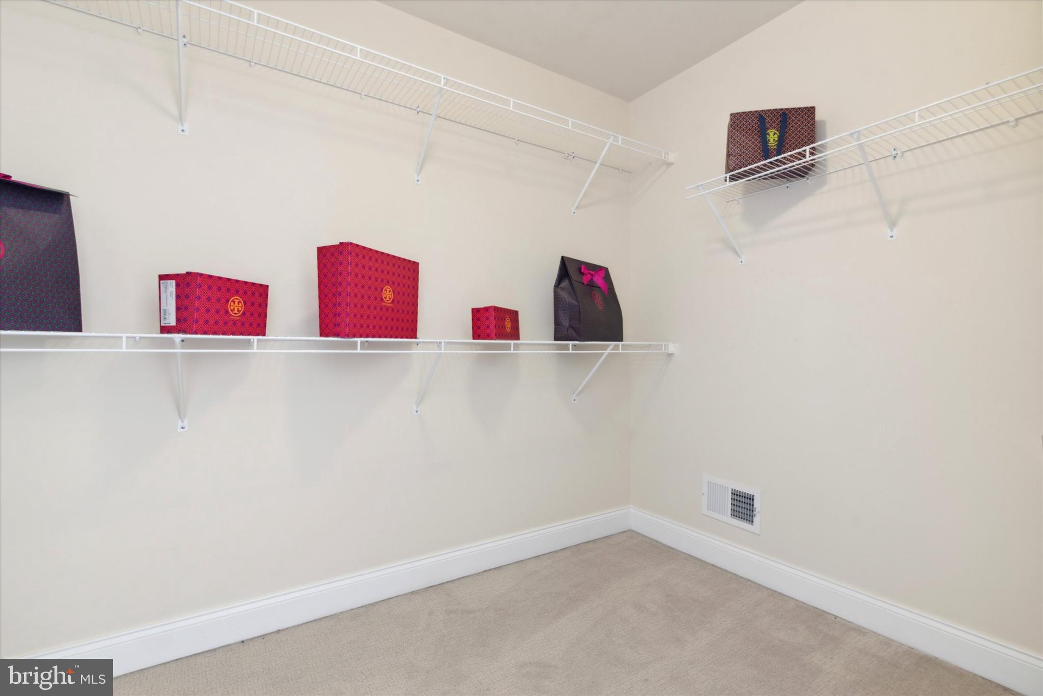 204 Jackdaw Alley Springfield, PA 19064 - Photo 19 of 26