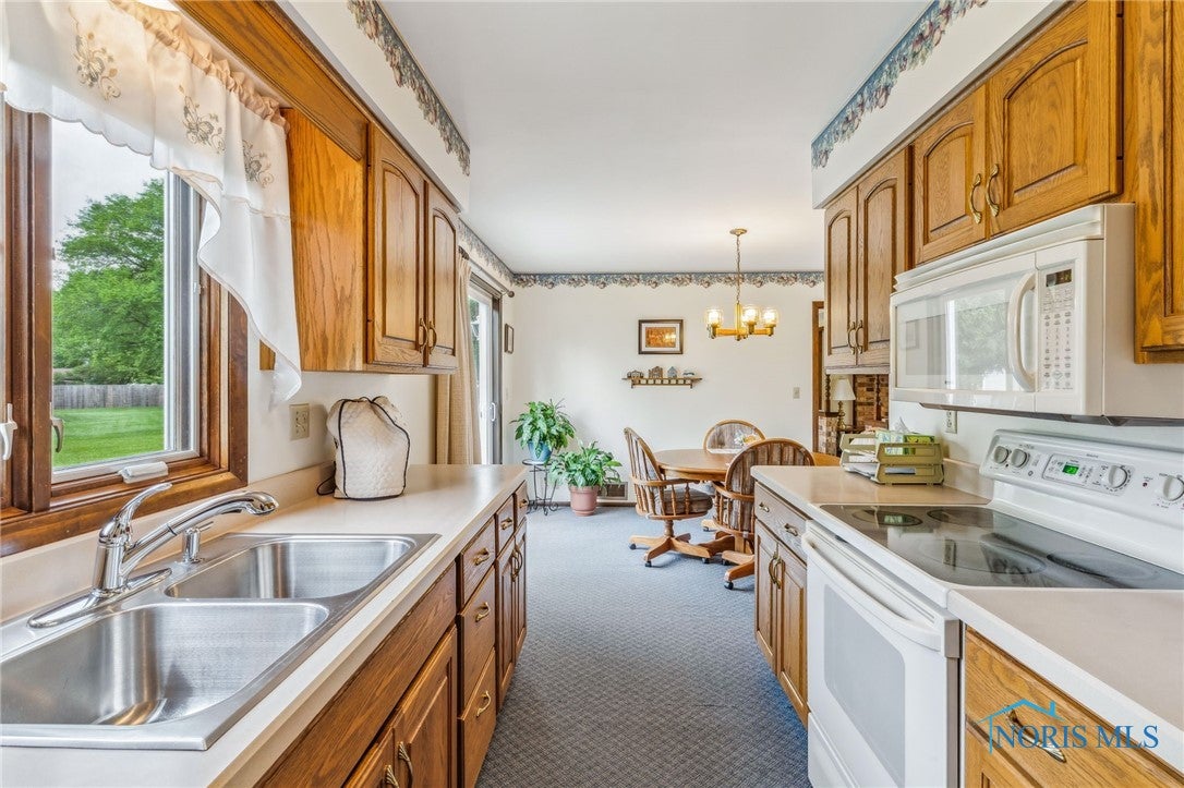 3200 Ridgeview Drive Findlay, OH 45840 - Photo 12 of 47 Gallery Image 12