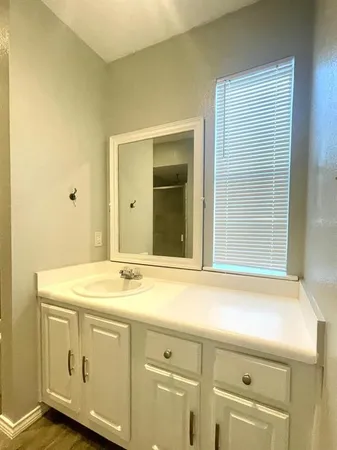 a view of utility room with washer and dryer