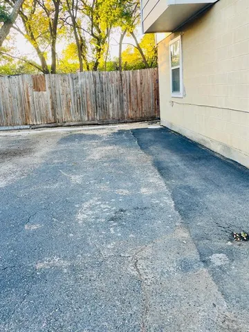 $1,100 | 307 East Mitchell Street, Unit C, Arlington, TX 76010