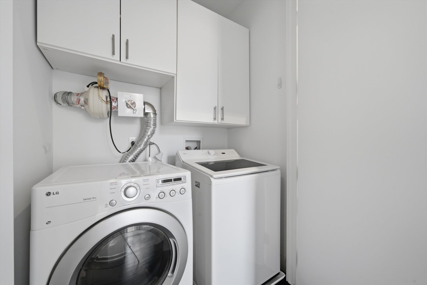 122 South Aberdeen Street, Unit 2N Chicago, IL 60607 - Photo 17 of 21 Gallery Image 17