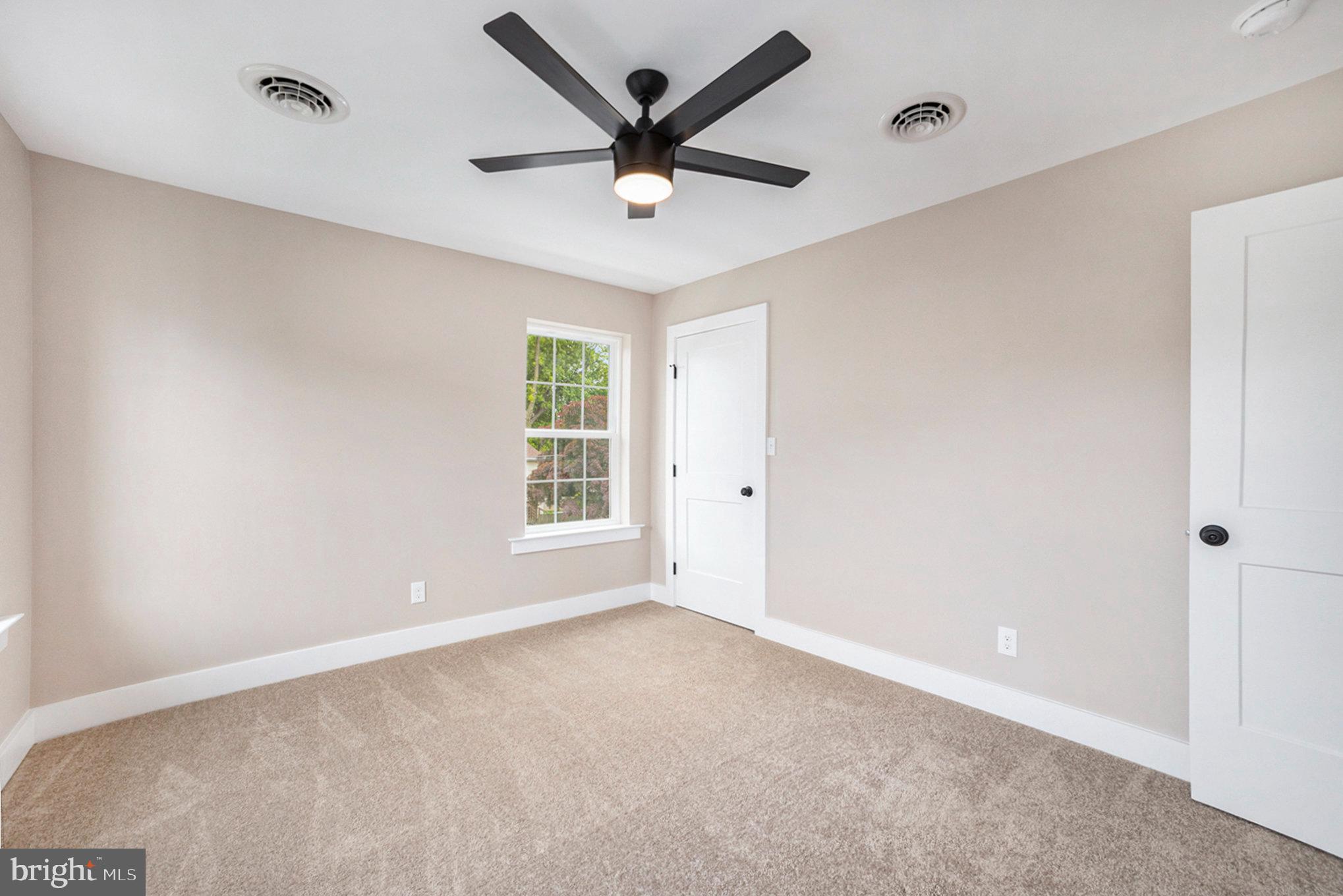 2501 Dutton Mill Road Aston, PA 19014 - Photo 21 of 31