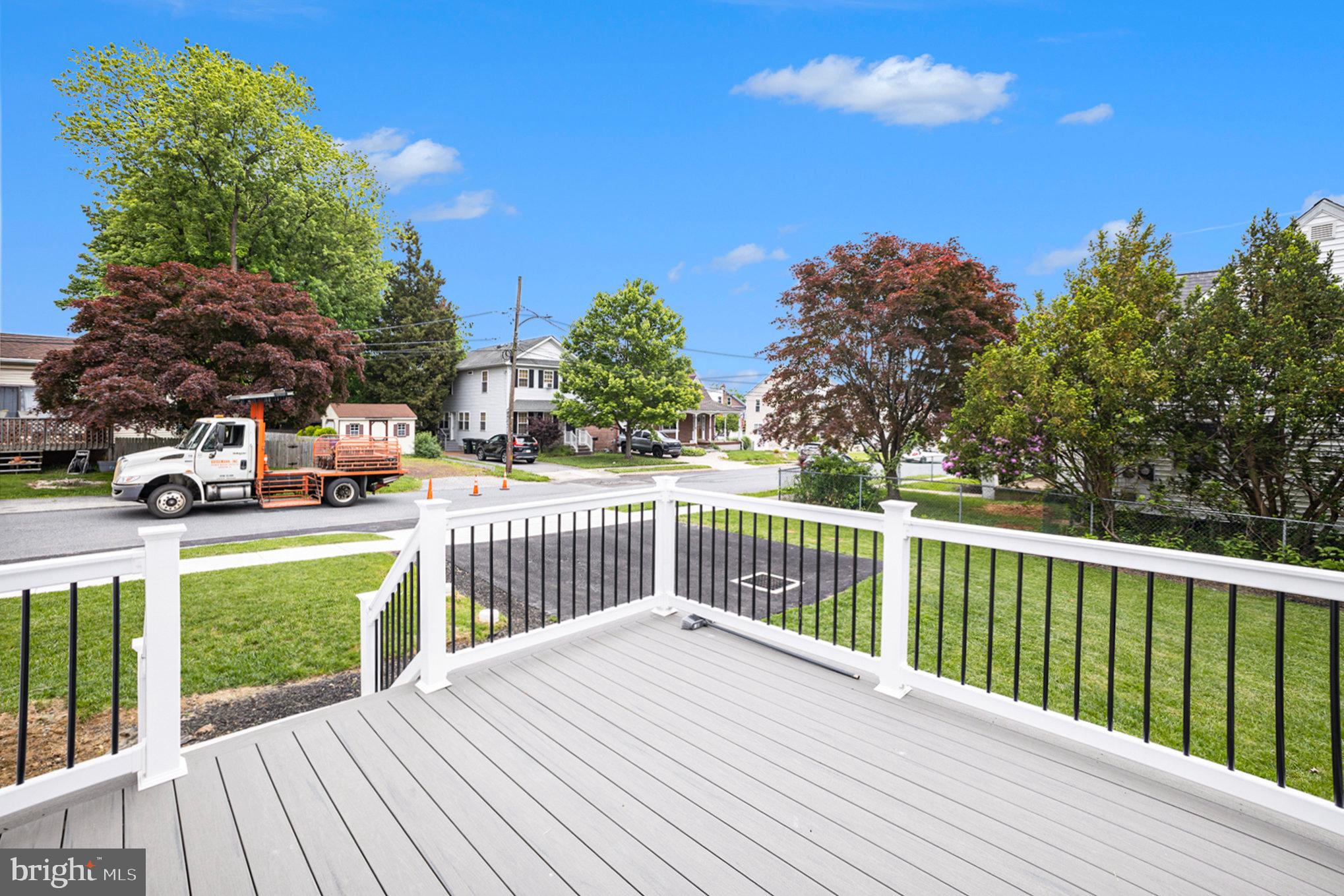 2501 Dutton Mill Road Aston, PA 19014 - Photo 4 of 31