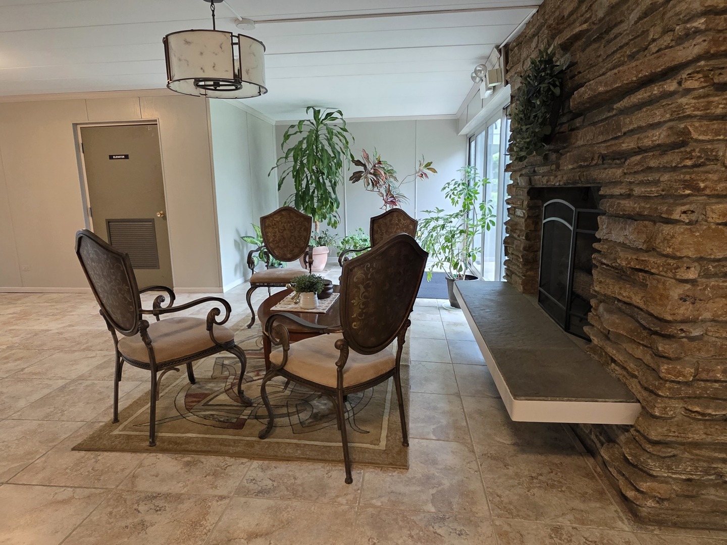 127 North Wolf Road, Unit 41A Wheeling, IL 60090 - Photo 41 of 52 Gallery Image 41