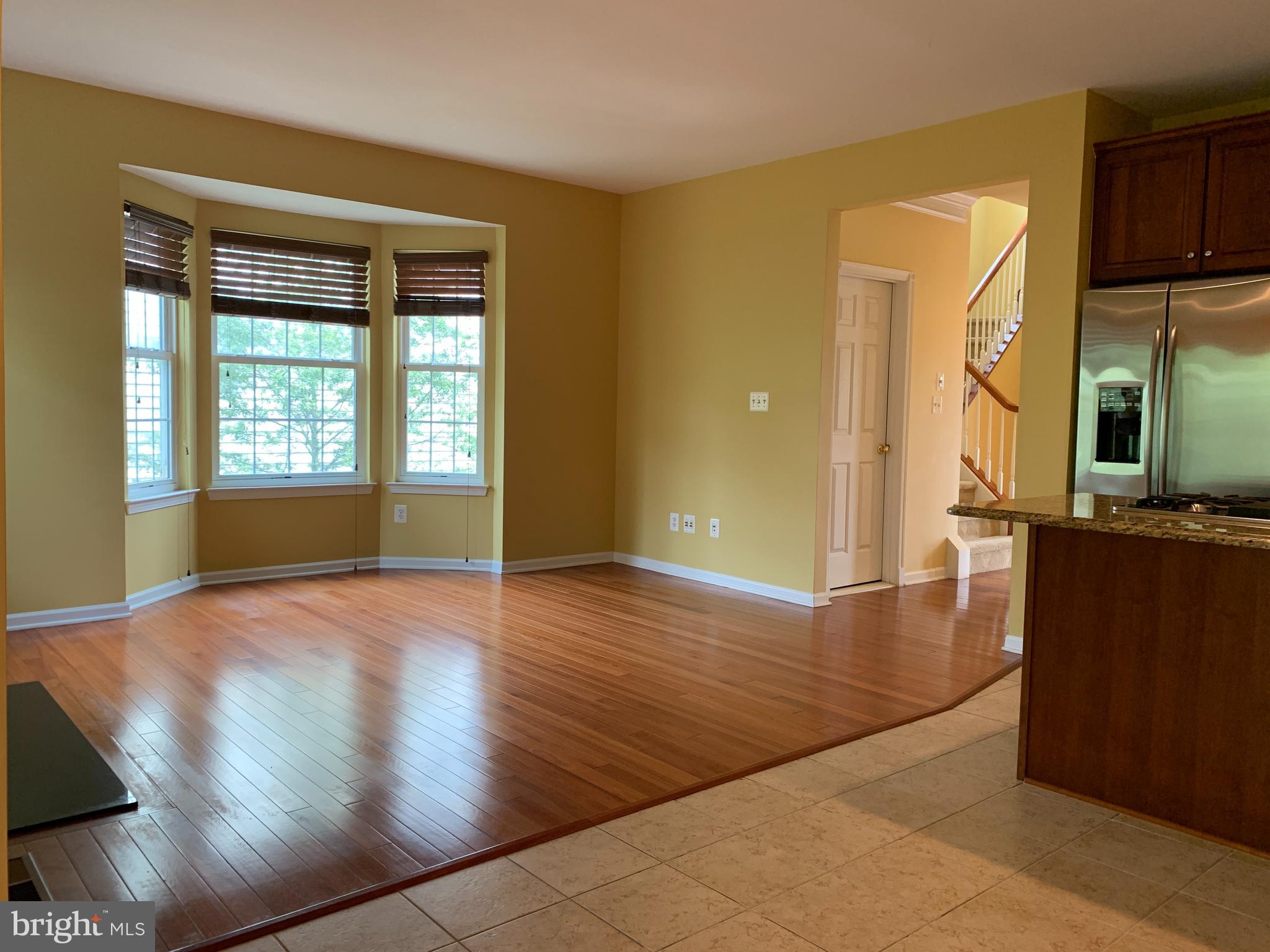 25575 America Square Chantilly, VA 20152 - Photo 17 of 57 Family Room
