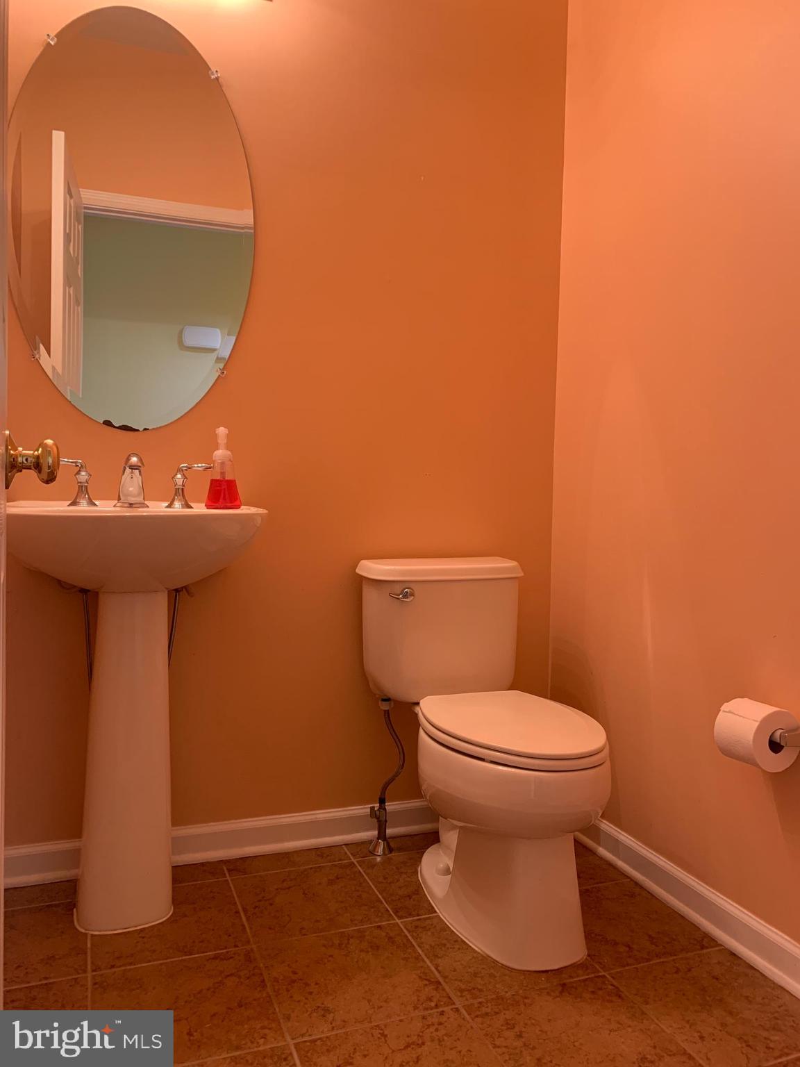 25575 America Square Chantilly, VA 20152 - Photo 25 of 57 Half bath on Main level