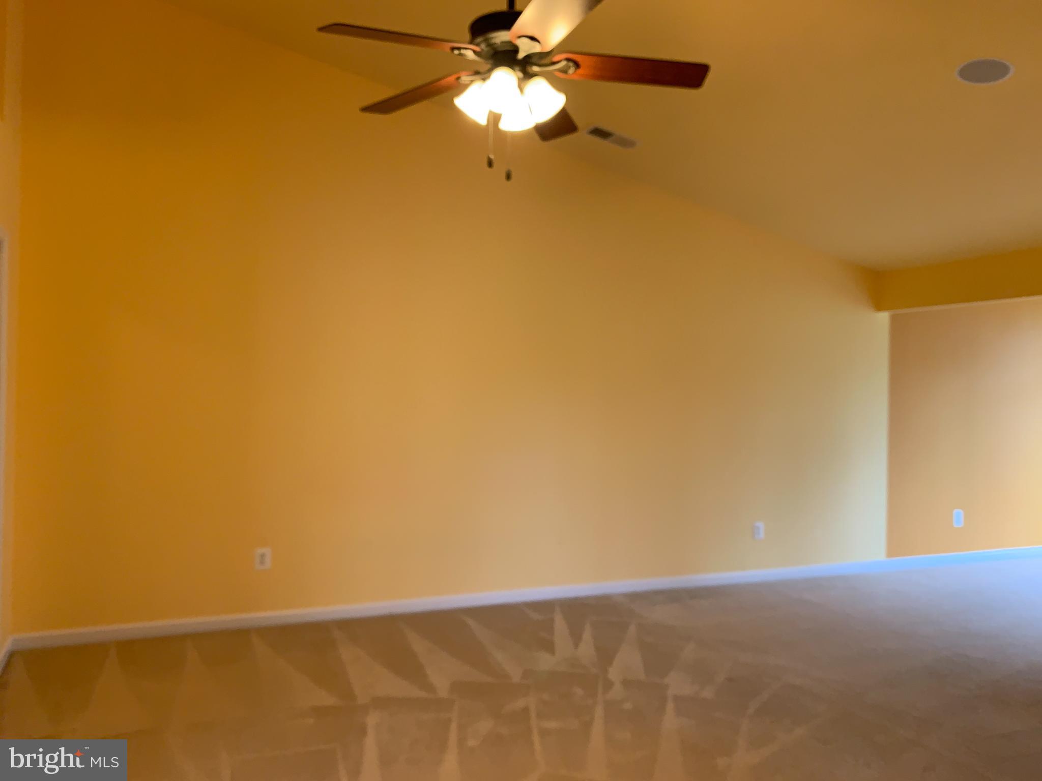 25575 America Square Chantilly, VA 20152 - Photo 34 of 57 Owners bedroom