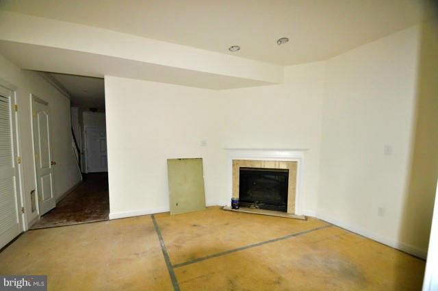 3340 Castle Ridge Circle, Unit 6 Silver Spring, MD 20904 - Photo 9 of 24 Family Room