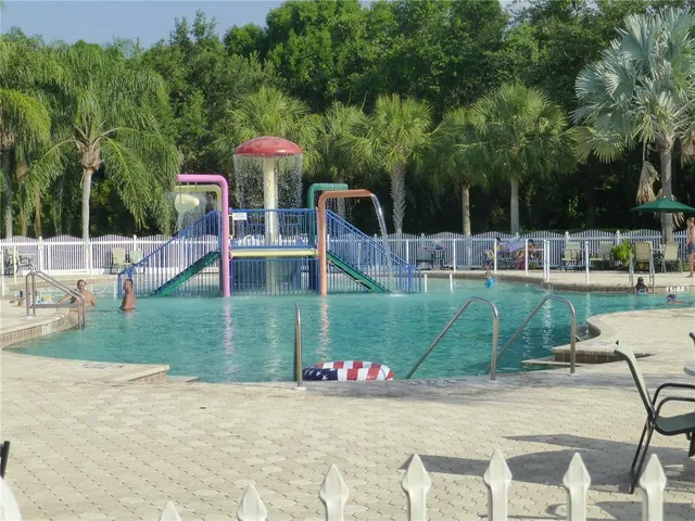 $3,400 | 629 Rosemary Circle, Bradenton, FL 34212