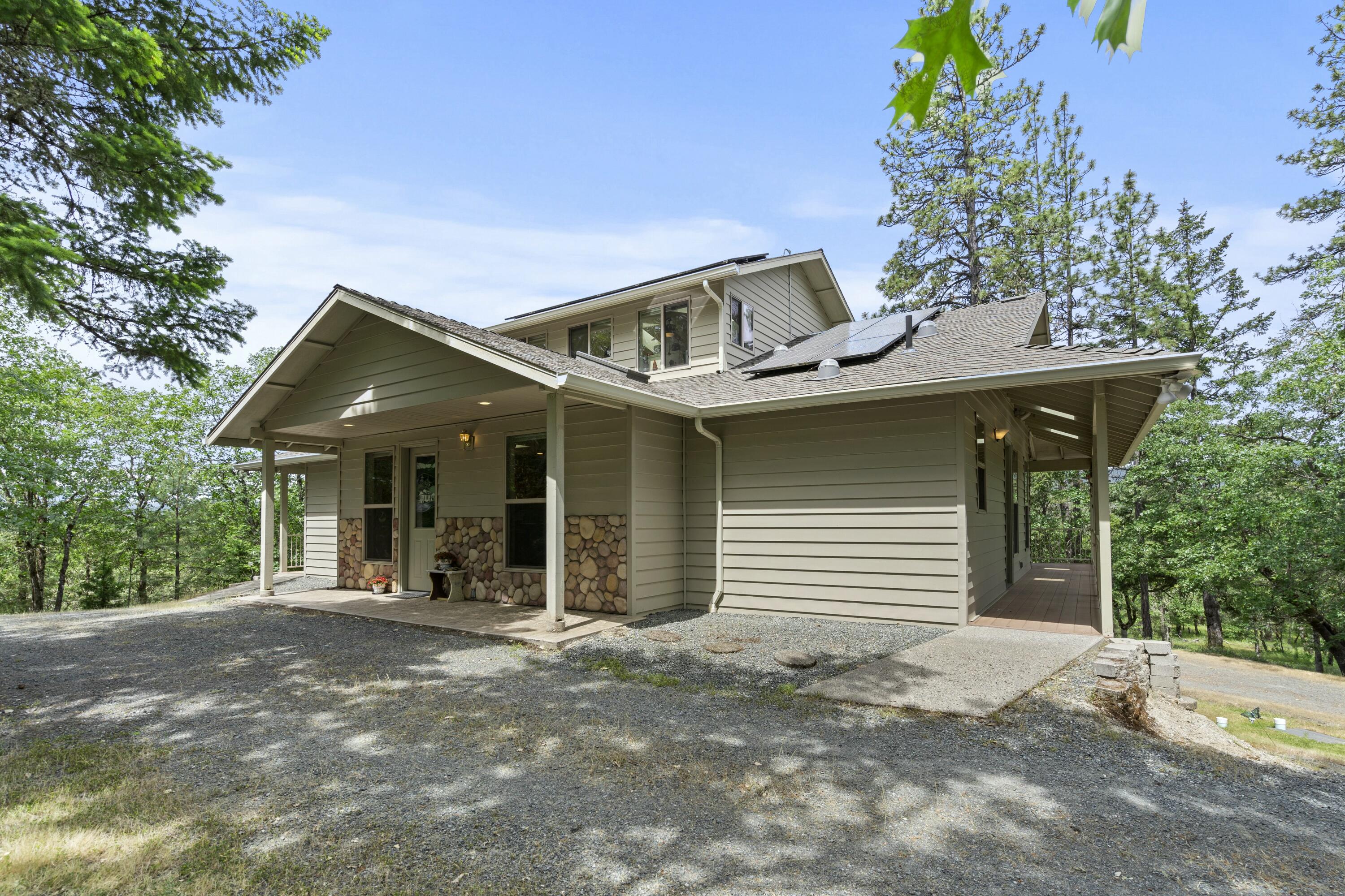 466 Three Pines Road Grants Pass, OR 97526 - Photo 30 of 41 tempImageYO8ieB