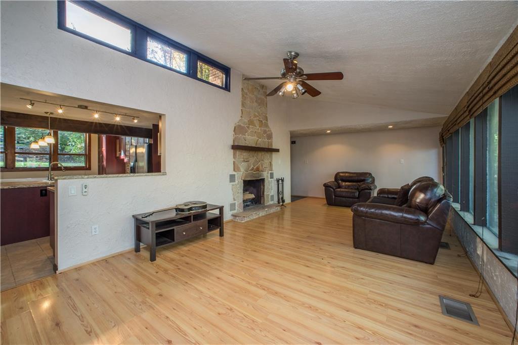 39 Buckhill Road Pittsburgh, PA 15237 - Photo 12 of 25 Plenty of room for a dining room table right off the kitchen.
