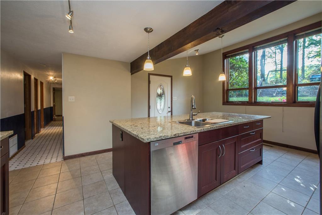 39 Buckhill Road Pittsburgh, PA 15237 - Photo 8 of 25 Stainless steel appliances are a bonus in the kitchen.