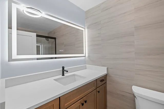 $218,500 | 230 East Ontario Street, Unit 1703, Chicago, IL 60611