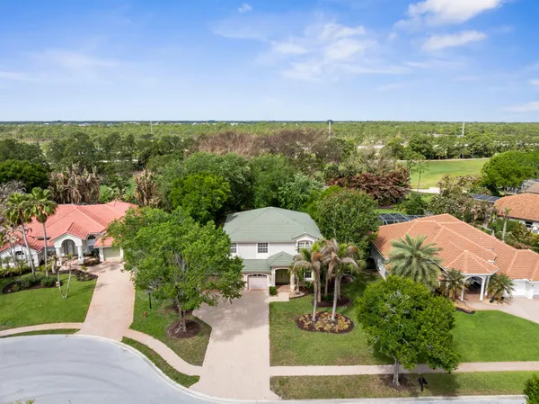 $769,000 | 5020 Southwest Elk River Court, Palm City, FL 34990