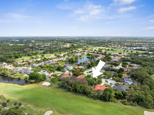 $769,000 | 5020 Southwest Elk River Court, Palm City, FL 34990