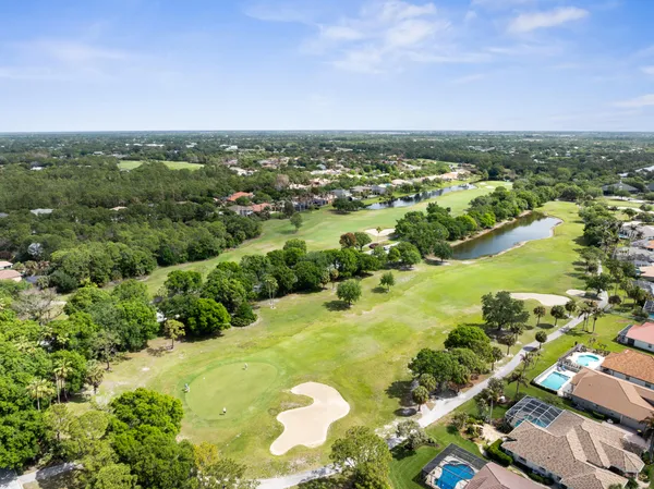 $769,000 | 5020 Southwest Elk River Court, Palm City, FL 34990