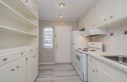 11609 Chimney Rock Road, Unit B Houston, TX 77035 - Photo 13 of 18