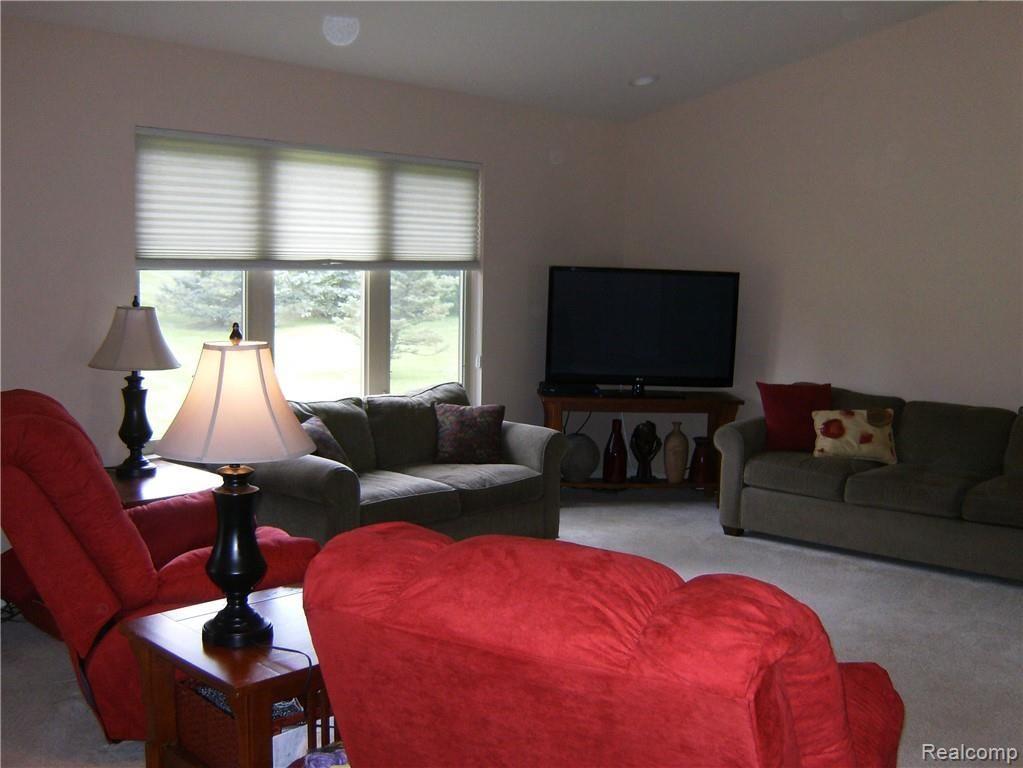 1450 River Road, Unit 19 St. Clair, MI 48079 - Photo 7 of 19 7.jpg