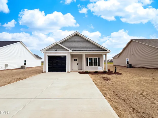 $259,900 | 602 South Vance Street, Fremont, NC 27830