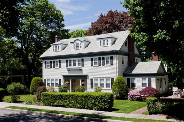 79 Shornecliffe Road Newton, MA 02458 - Photo 1 of 9 Gallery Image 1