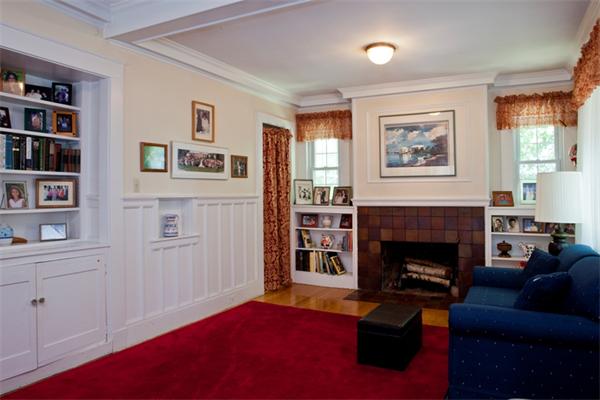 79 Shornecliffe Road Newton, MA 02458 - Photo 4 of 9 Gallery Image 4