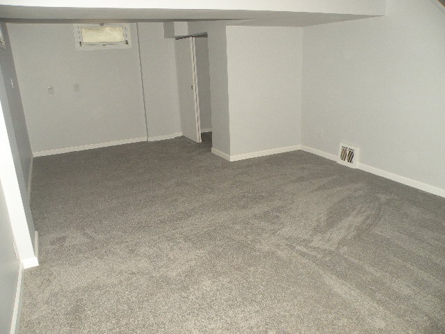 1239 North Adams Street Owosso, MI 48867 - Photo 24 of 28 31343860-23.JPG