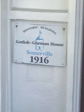 52 Powder House Boulevard, Unit 1 Somerville, MA 02144 - Photo 29 of 30 a close view of stove