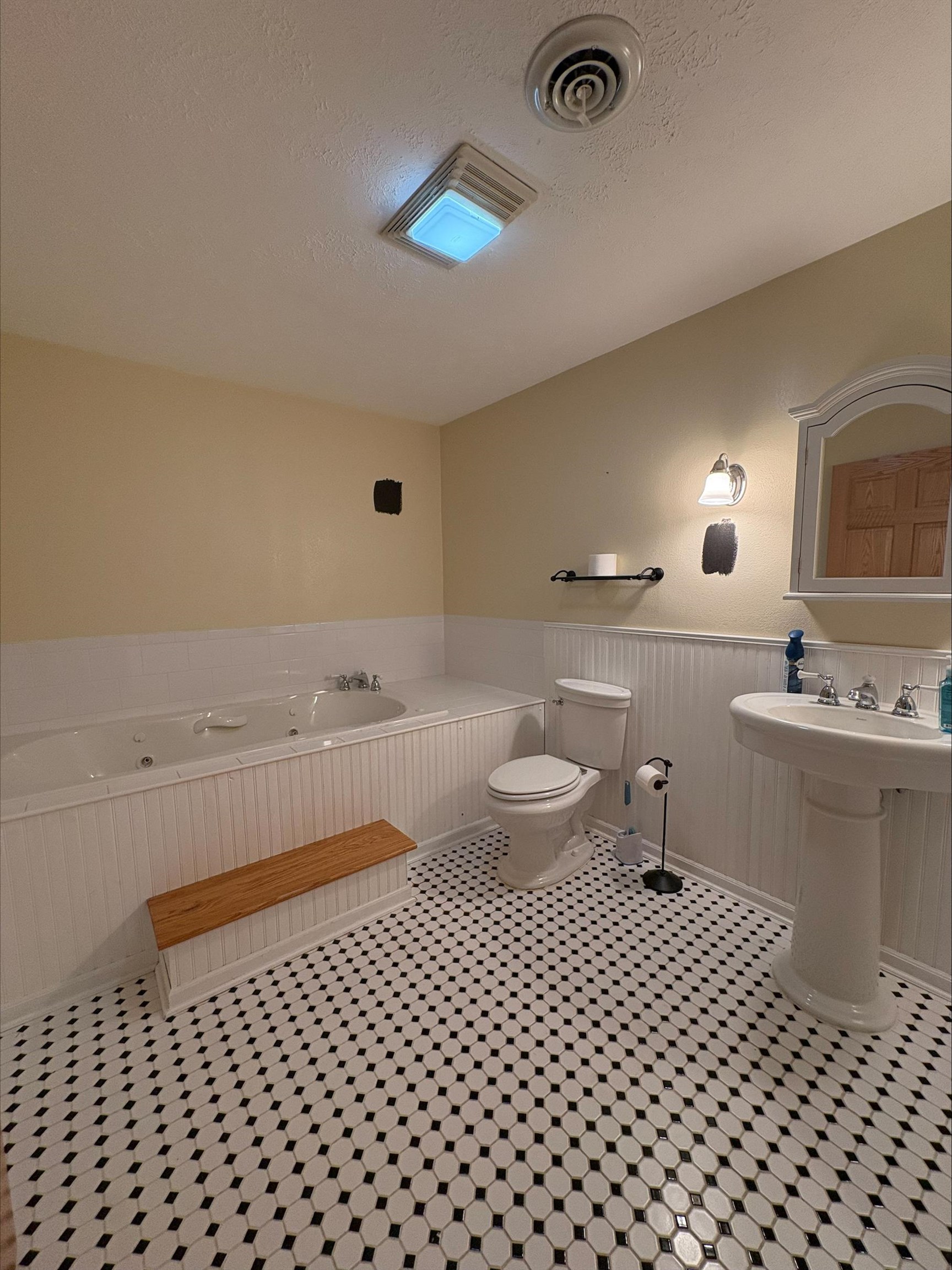 2060 Julie Sparta, WI 54656 - Photo 27 of 29 Gallery Image 27