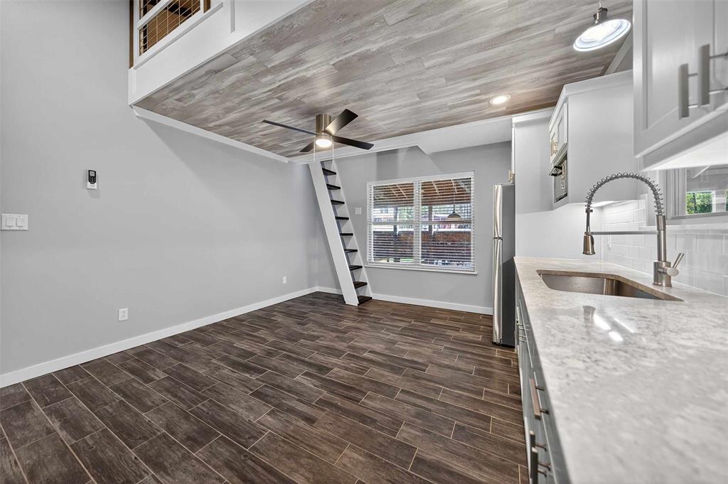 22227 Mallards Cove Bullard, TX 75757 - Photo 31 of 39 a view of a livingroom with wooden floor