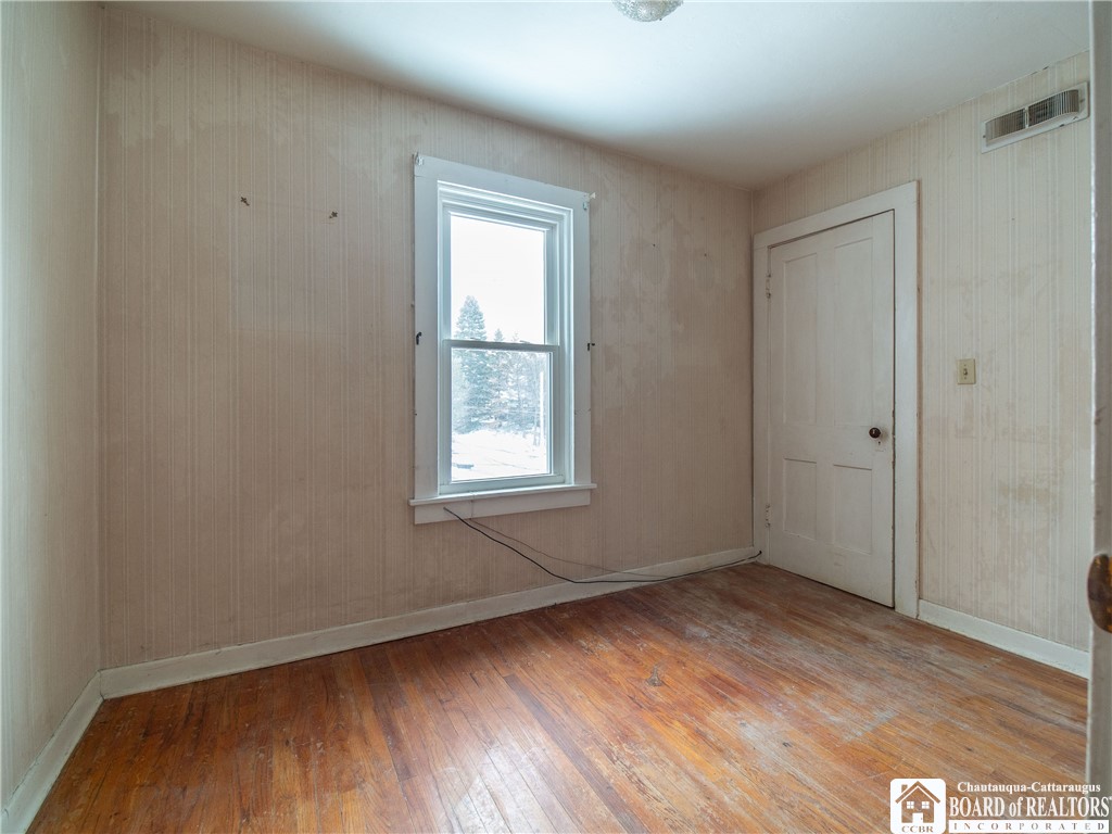 149 Baker Street Jamestown, NY 14701 - Photo 12 of 27