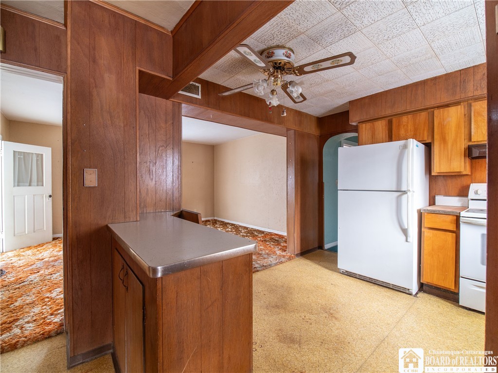 149 Baker Street Jamestown, NY 14701 - Photo 6 of 27