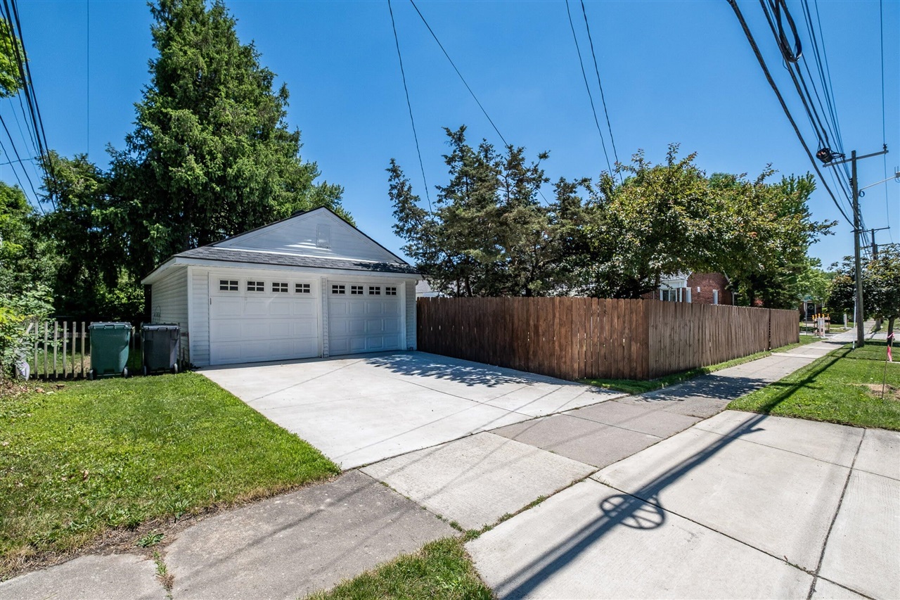 332 Normandy Road Royal Oak, MI 48073 - Photo 38 of 38