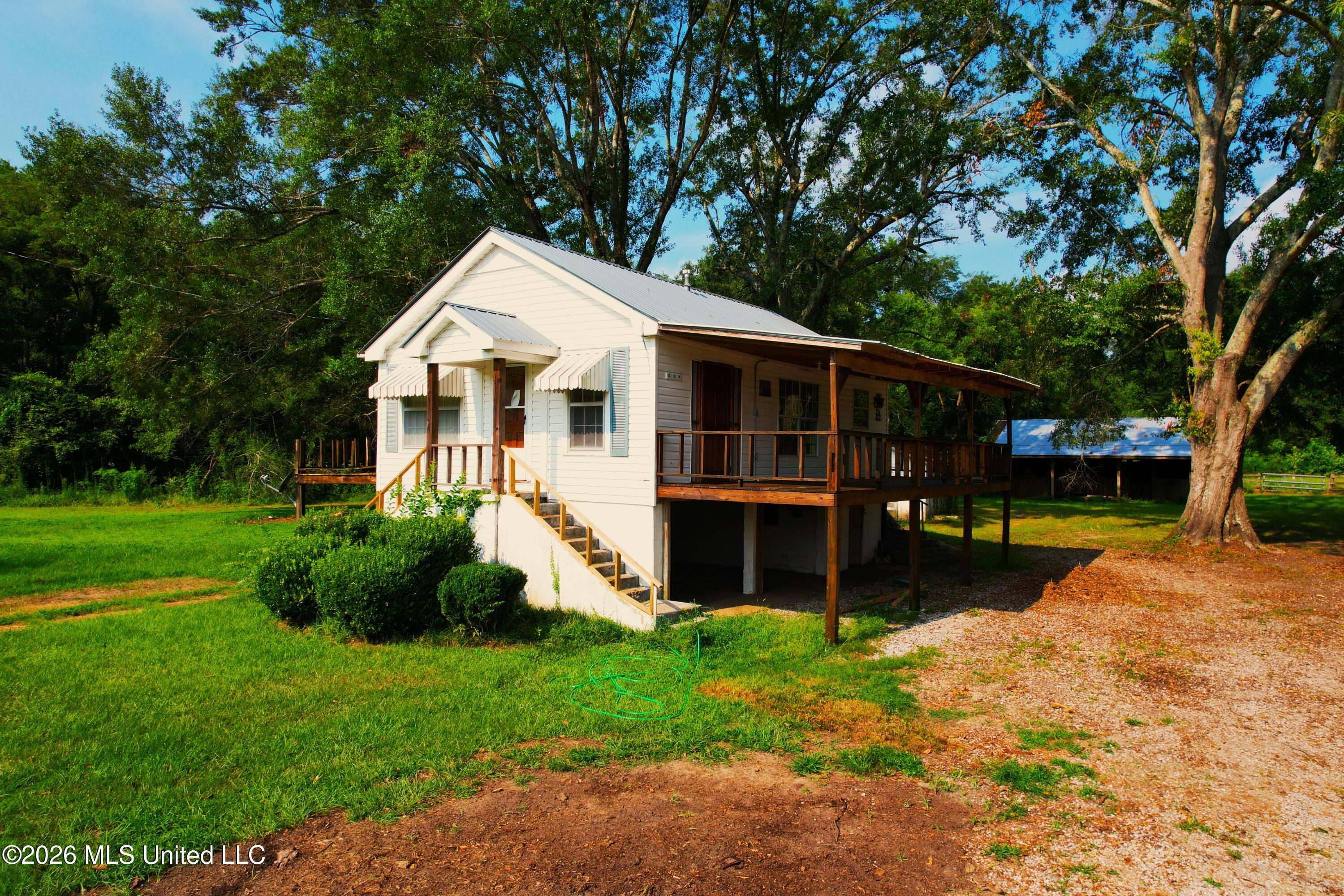 403 Front Street Vaiden, MS 39176 - Photo 1 of 77 DJI_0026