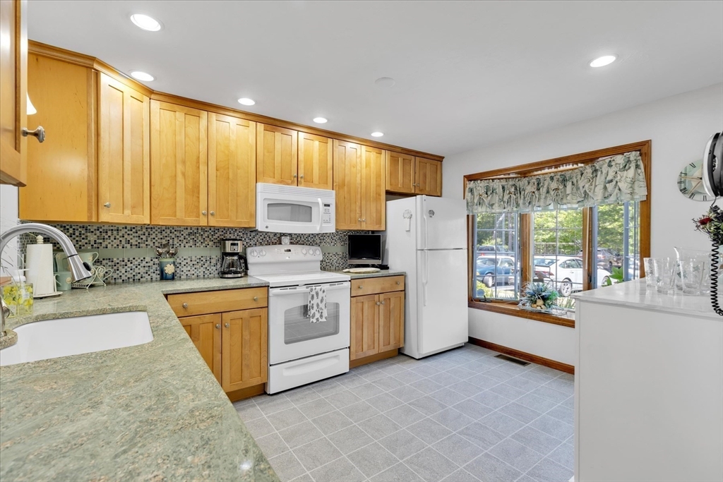 33 Old Fish House Road, Unit A1 Dennis, MA 02660 - Photo 21 of 31 Gallery Image 21
