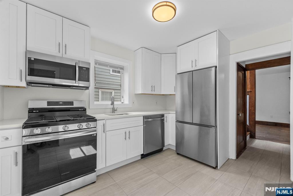 27 8th Street Ridgefield Park, NJ 07660 - Photo 1 of 31 Gallery Image 1