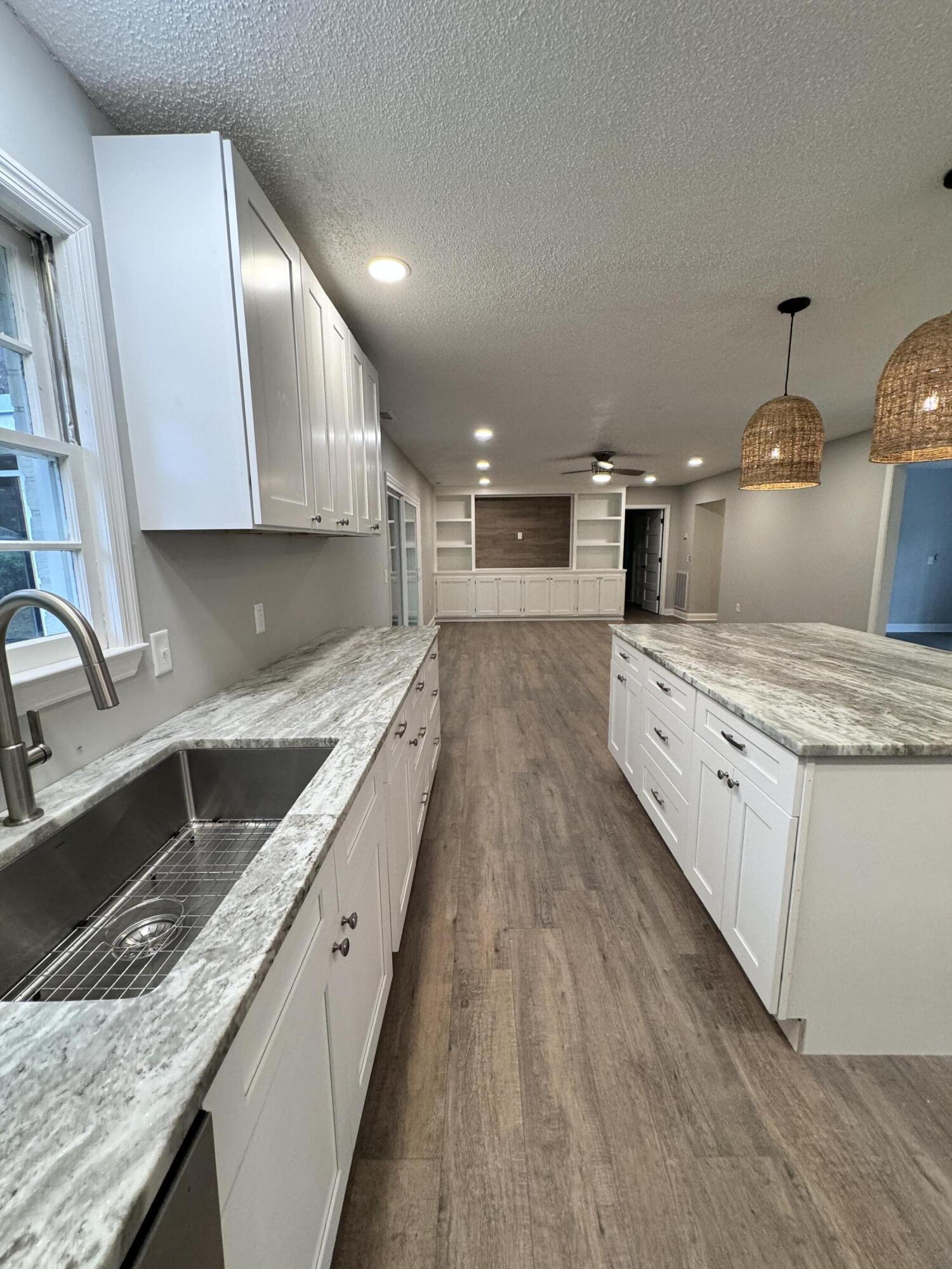 401 Constance Street Walterboro, SC 29488 - Photo 14 of 83 401 Constance Street